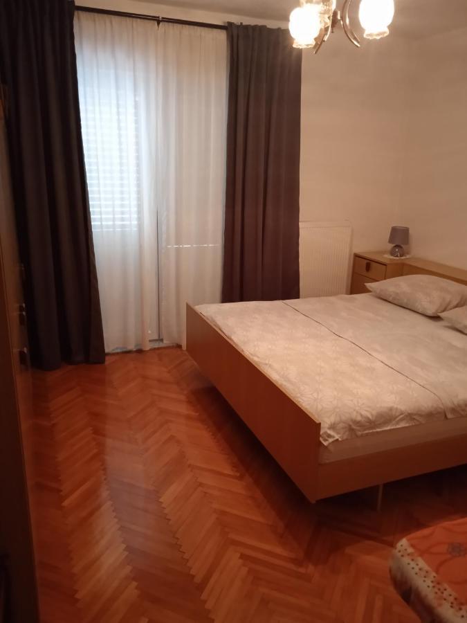 塞尼Apartman Toja公寓 外观 照片