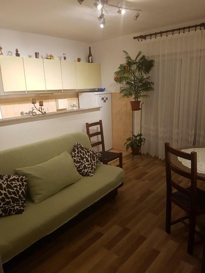 塞尼Apartman Toja公寓 外观 照片